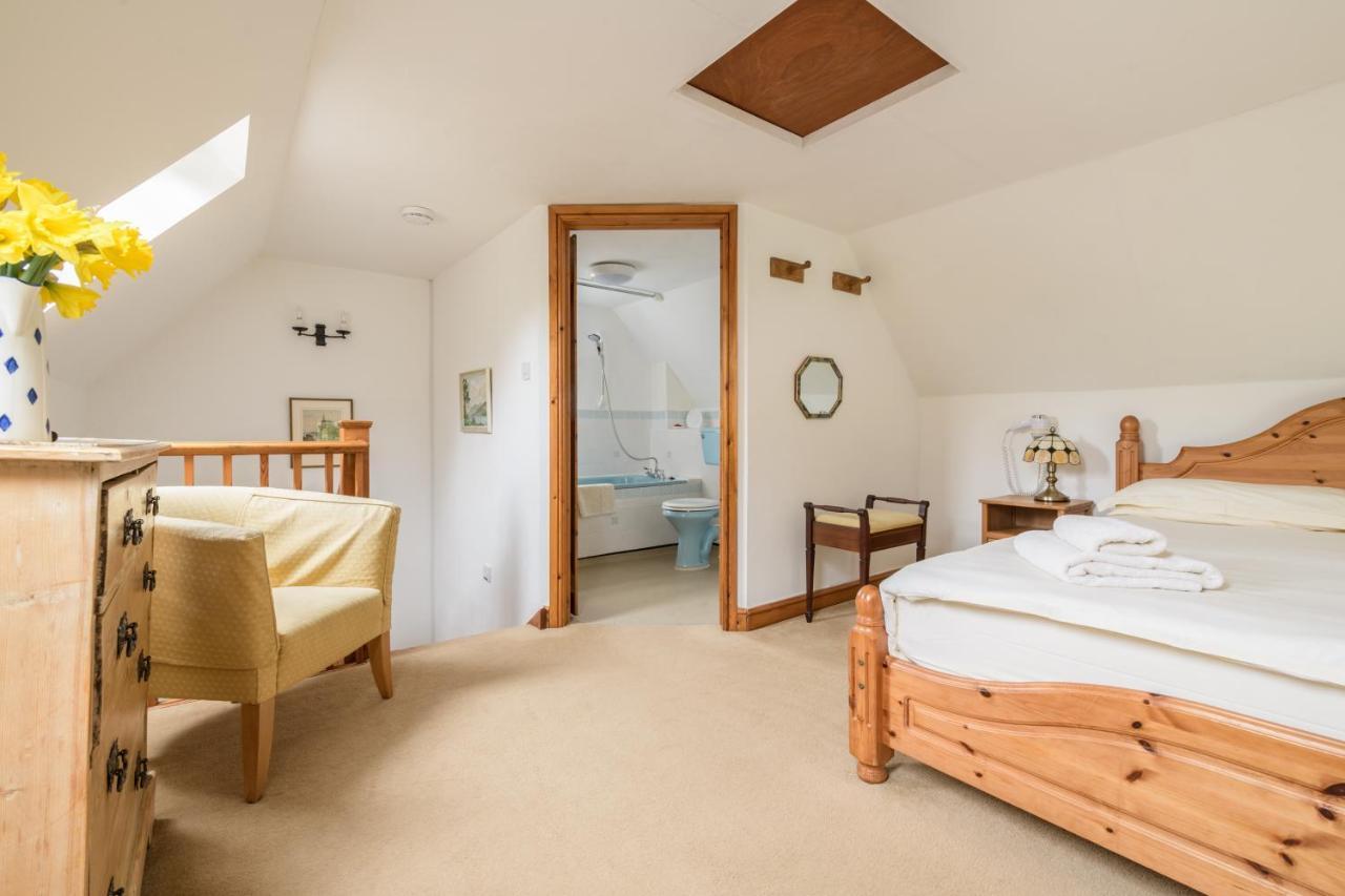 Luccombe Farm Holiday Cottages Milton Abbas Extérieur photo