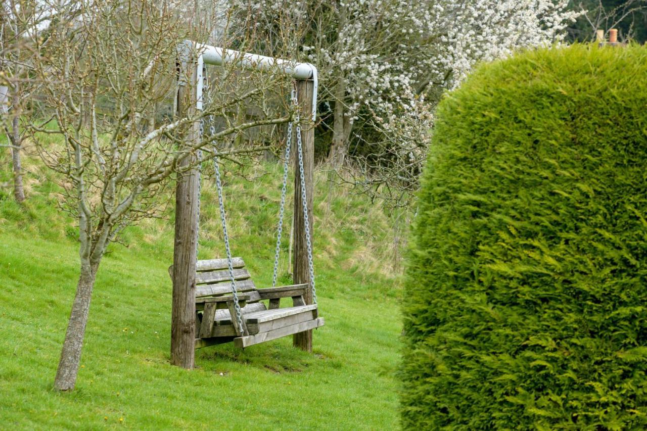 Luccombe Farm Holiday Cottages Milton Abbas Extérieur photo